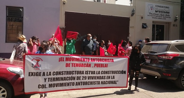 Antorchistas de Tehuacán exigen construcción de viviendas