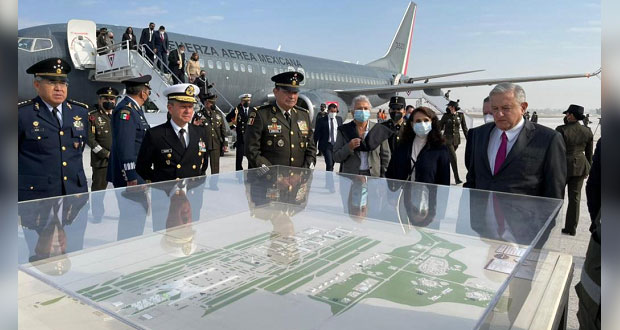 Con aterrizajes militar y civiles, inauguran pistas de Santa Lucía