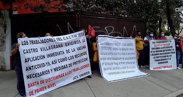 Trabajadores de SS en CDMX exigen vacuna Covid; “directivos ya recibieron”
