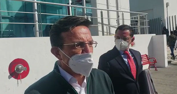 Tras 10 años, denuncian a Eduardo Rivera por desvío de 37.5 mdp