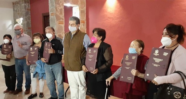 Acusan que notaría de Huauchinango cobra ilegalmente 18 mp