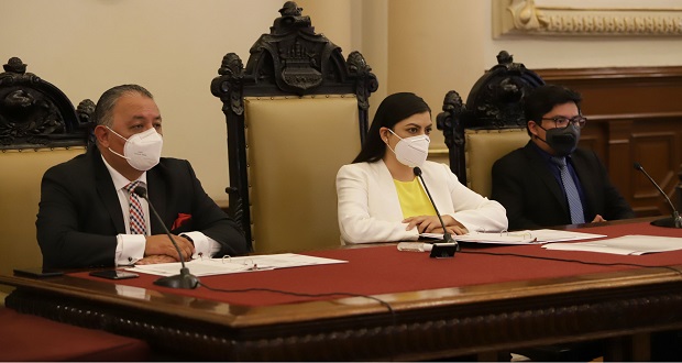 Aprueba Cabildo de Puebla licencia de Claudia Rivera para buscar reelección