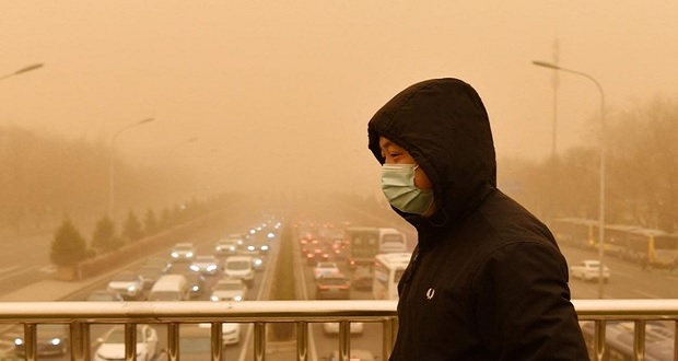 Fuerte tormenta de arena afecta a Mongolia y China