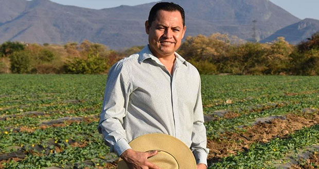 Candidato de Morena, entre los más buscados por DEA, exhiben