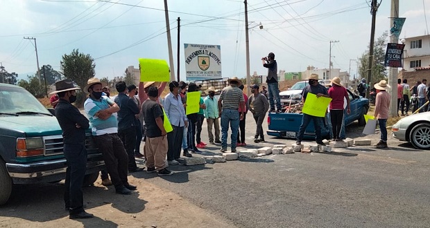 Cierran la Texmelucan-San Salvador; exigen más seguridad en El Verde