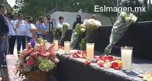 Homenajean en parque de Xonaca a Monserrat, víctima de feminicidio