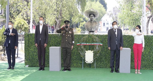 Puebla y México, sin cabida para corruptos y traidores: Barbosa