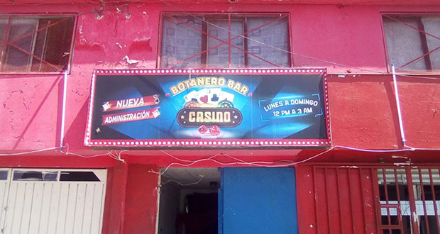 Balean en bar de Lomas del Sur a mesero tras riña con la dueña