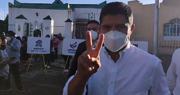 Eduardo Rivera rechaza ser apoyado por gobierno estatal