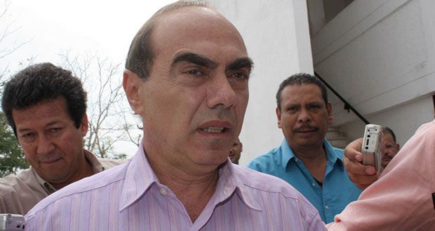 Gobierno colaborará en investigación contra Kamel Nacif: Barbosa