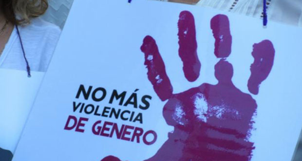 Seguiremos apoyando a mujeres por convicción, no por moda: AMLO