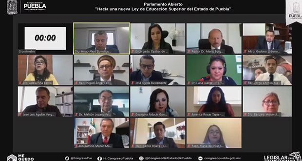 Poblanos participan en armonización de Ley de Educación Superior 