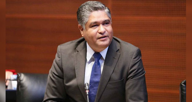 Renuncia candidato de Juntos Haremos Historia a alcaldía de Monterrey
