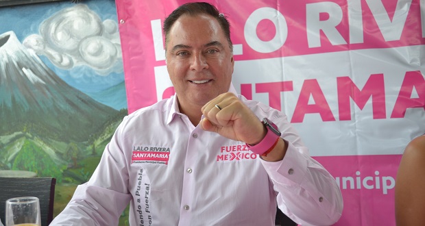 Rivera Santamaría se compromete a bajar precios del servicio de agua