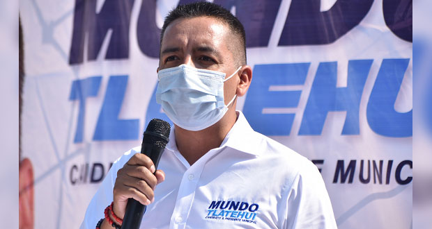 Tlatehui presenta 3 de 3 y reta a candidatos por San Andrés a hacerlo