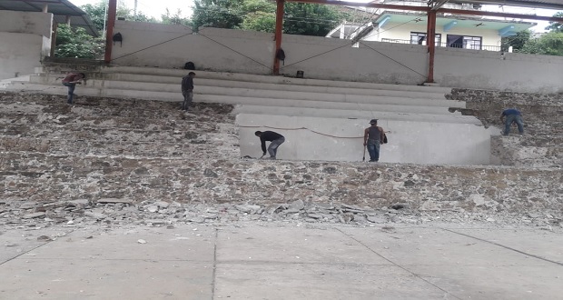Acusan a Comuna de Huitzilan de no consultar en remodelación de espacio