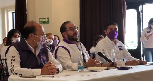Gobierno estatal apoya a Eduardo Rivera, acusa PES