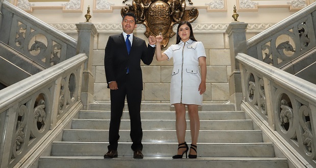 Aprueban 14 mdp para entrega-recepción entre Claudia Rivera y Eduardo Rivera
