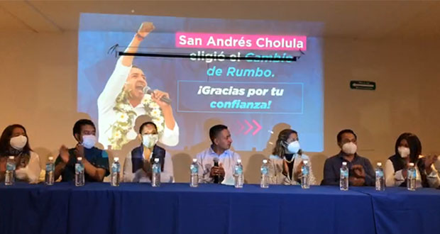 Edmundo Tlatehui se declara ganador en elección de San Andrés Cholula