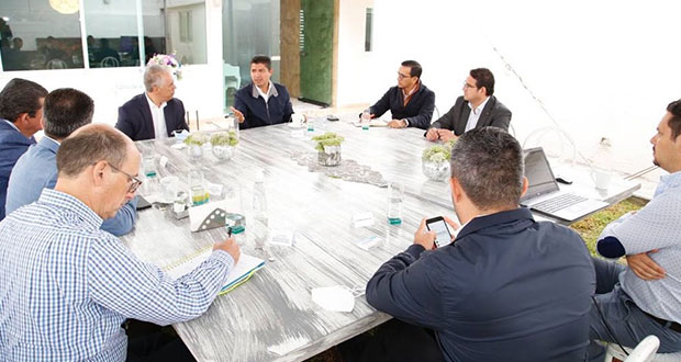 Eduardo Rivera se reúne con CCE y universidades; hablan de seguridad