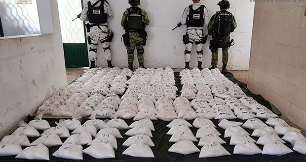 Ejército y Guardia Nacional aseguran 280 kilos de cristal en Michoacán