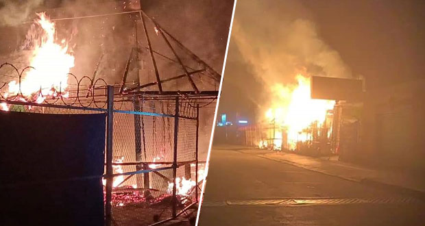 En Atlixco, queman dos bares; dueños acusan a grupos delictivos