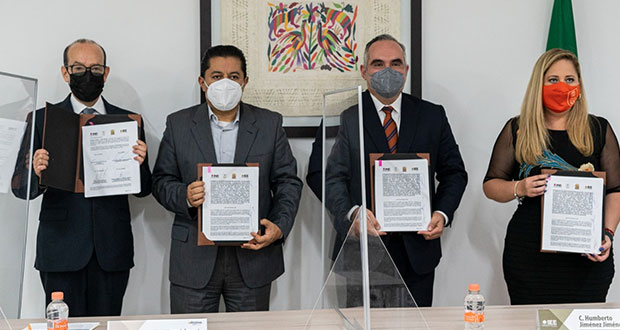 IEE y notarios públicos acuerdan colaboración en elecciones