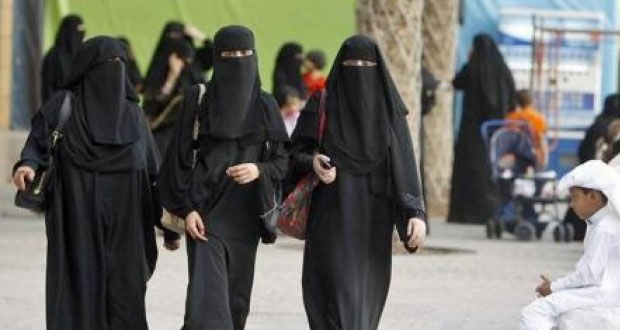 Mujeres de Arabia Saudita ya podrán vivir solas sin ser denunciadas  