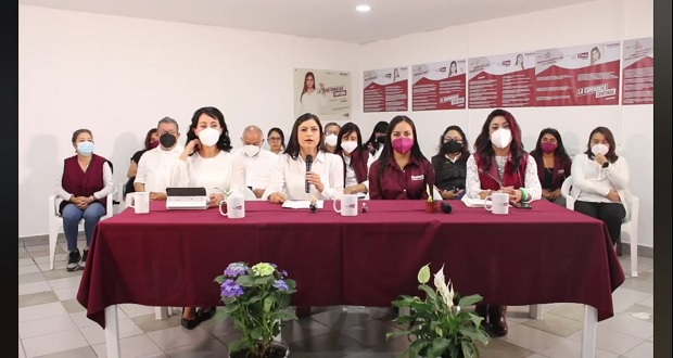 Exhibe Claudia Rivera violencia de género su contra; alista denuncia