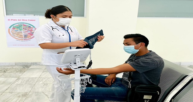 Evita enfermedades, hazte un diagnóstico integral: IMSS en Puebla