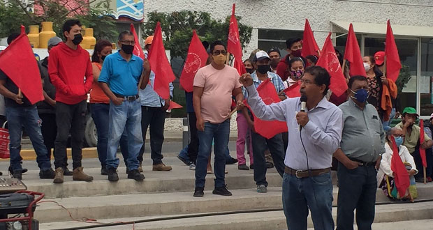 Antorchistas exigen solución a problemas de agua potable en Tehuacán