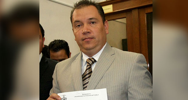 De nuevo, alza la mano Paredes Solorio por la rectoría de la BUAP