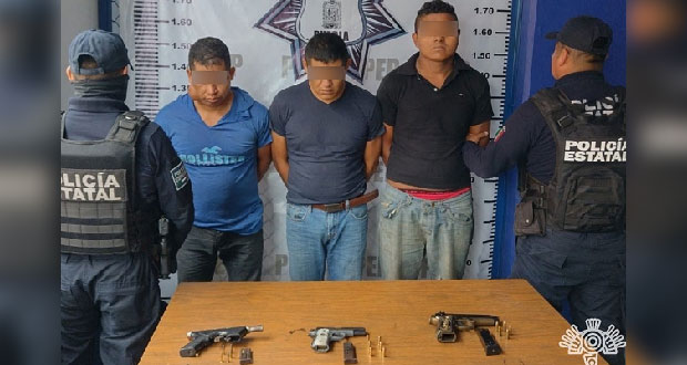 Detienen a tres por asalto a automovilistas en Tlatlauquitepec  