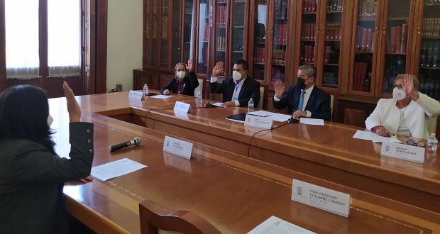 Diputados piden a SEP becas para alumnos desamparados por Covid