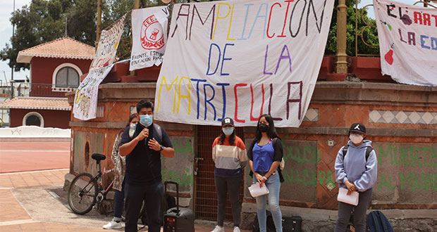 Frente exigirá becas en incorporadas para rechazados de la BUAP