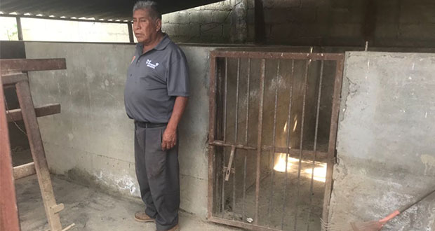 Piden a gobierno de SPC ayuda tras inundación; clausuraron su predio 