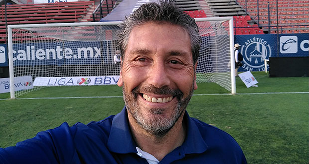 Poblete es operado; “Gracias a dios todo salió bien”, señala