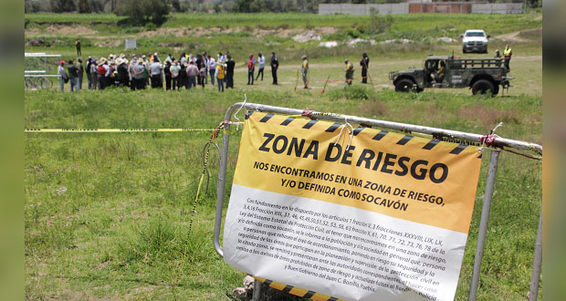 Por daños a cultivos, cerco del socavón de Zacatepec se extenderá 25 hectáreas