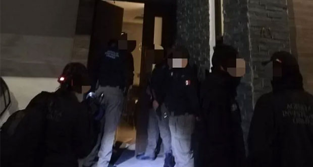 Procesan a dos rumanos, detenidos en BC, por clonación de tarjetas