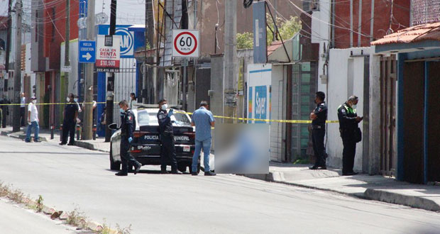 Se quita la vida con cables de teléfono en plena calle de Mayorazgo