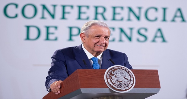 Reforma electoral contribuirá a credencialización de migrantes: AMLO