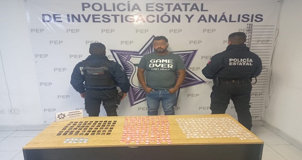 Detienen en Xicotepec a hombre por asaltar vehículos de carga