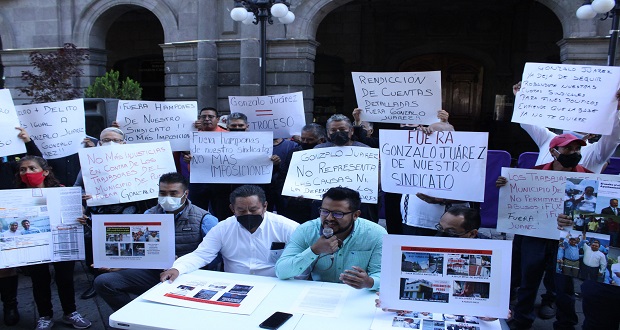 Ahora, acusan a líder sindical del ayuntamiento de "desviar" 79 mdp
