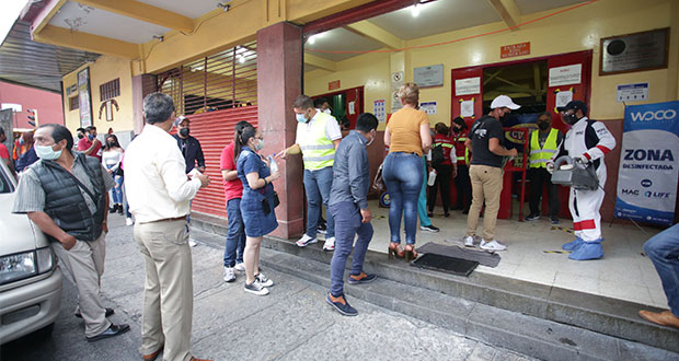 17 meses después, regresan las cemitas y máscaras a la Arena Puebla