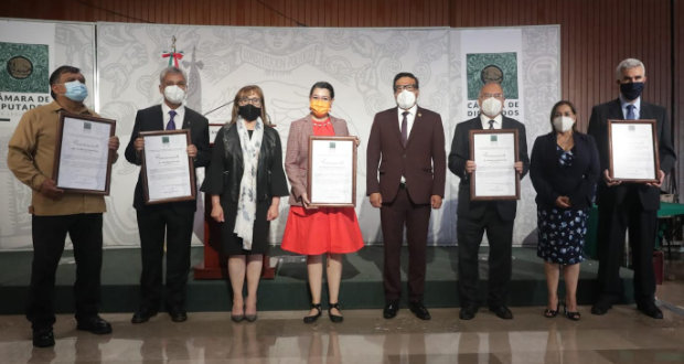 Reconocen a Agencia Espacial Mexicana por lanzar nanosatélite