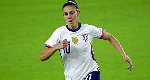Carli Lloyd anuncia que colgará los botines al final de temporada 