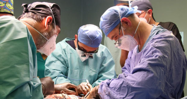 Por primera vez, Issstep realiza hepatectomía en Puebla