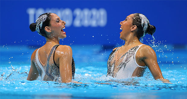 Mexicanas hacen historia en nado sincronizado y lucha olímpica 