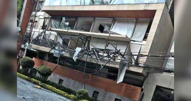 Va un fallecido y 21 heridos por explosión en departamentos de CDMX