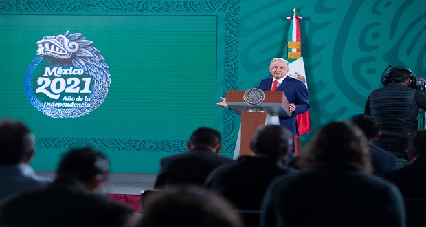 AMLO critica que opositores en Congreso detengan revocación de mandato